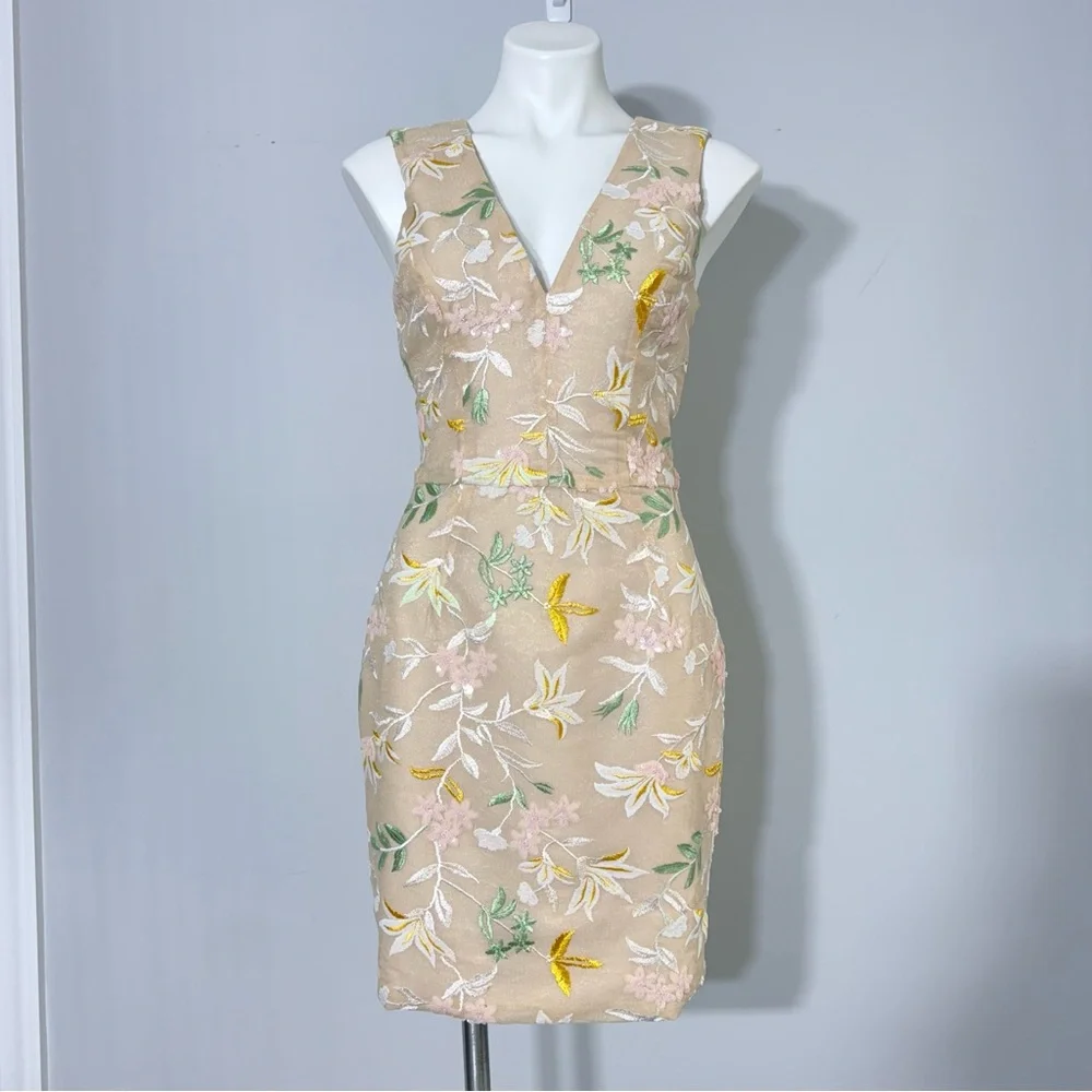 Dress the Population Embroidered Floral Sequin Sheath Mini Dress V-Neck Size M - Picture 7 of 16